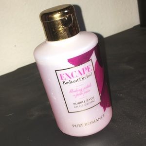 Excape Bubble Bath - Radiant Orchid